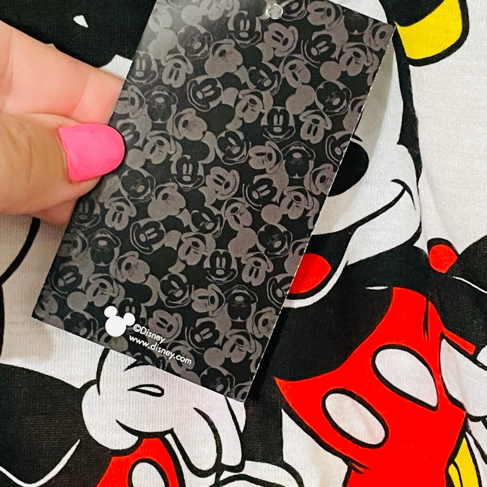 NWT DISNEY Mickey Mouse Graphic Tee Sizes S/XL - Picture 6 of 11